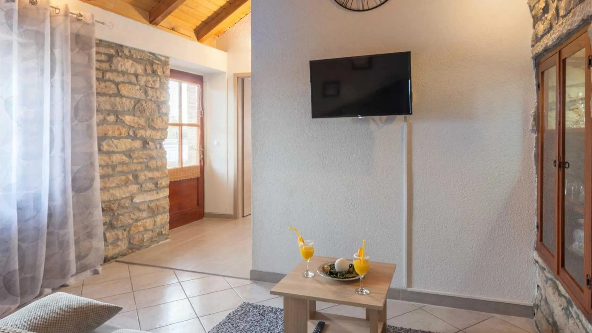 Dalmatian Country House Irena Bruska 0*,  Croatia