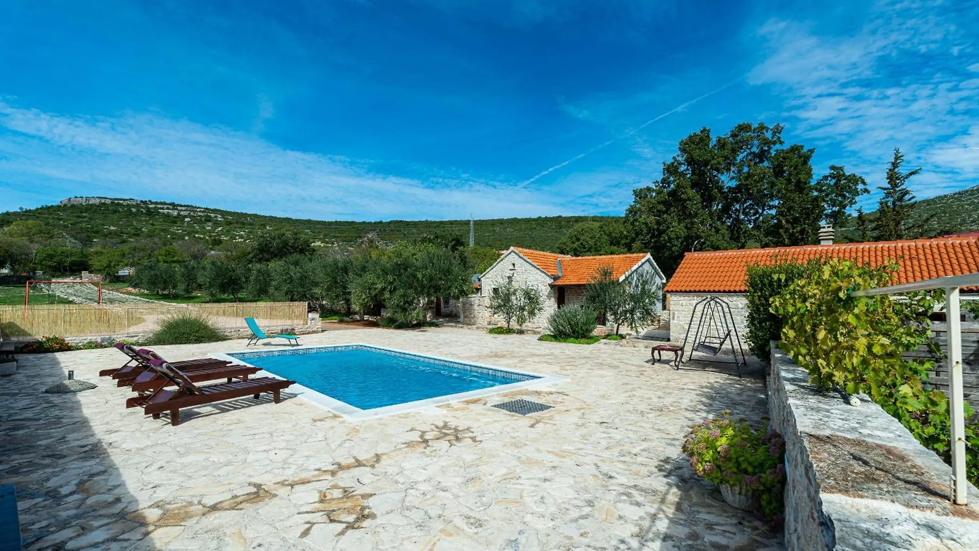 Dalmatian Country House Irena Bruska 0*,  Croatia