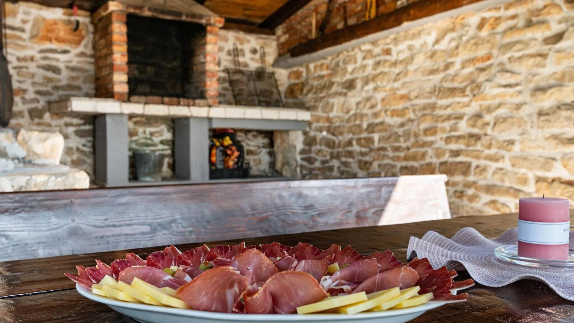 Dalmatian Country House Irena Bruska
